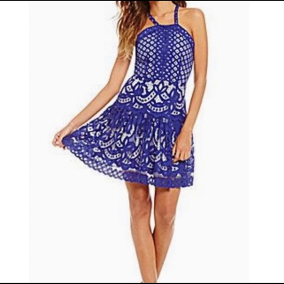 Gianni Bini Dresses & Skirts - Gianni Bini Lace overlay fit & flare dress